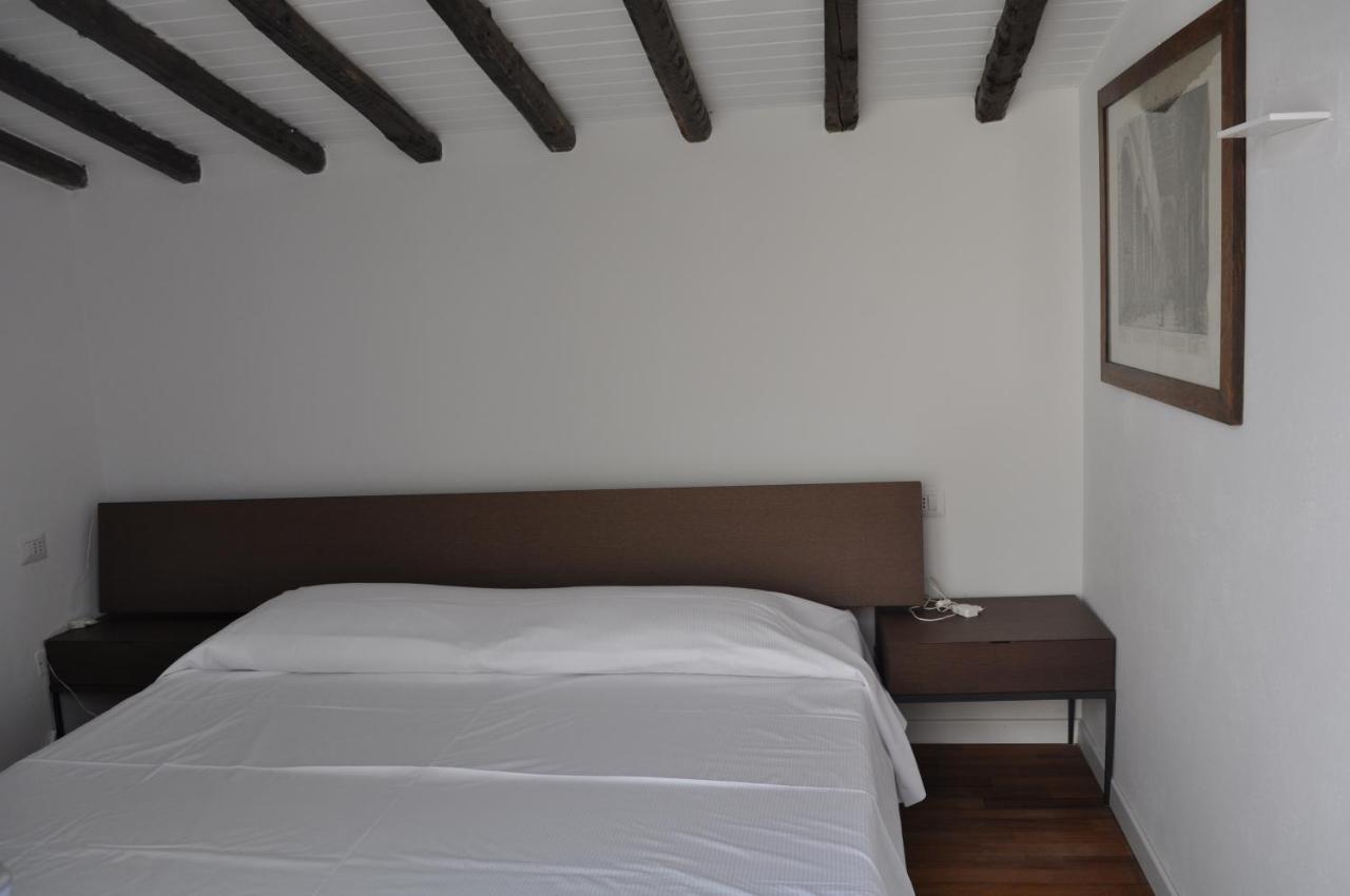 Casa Di Mario Appartamento In Centro Storico Con Due Camere Da Letto E Terrazze Cagliari Exterior foto